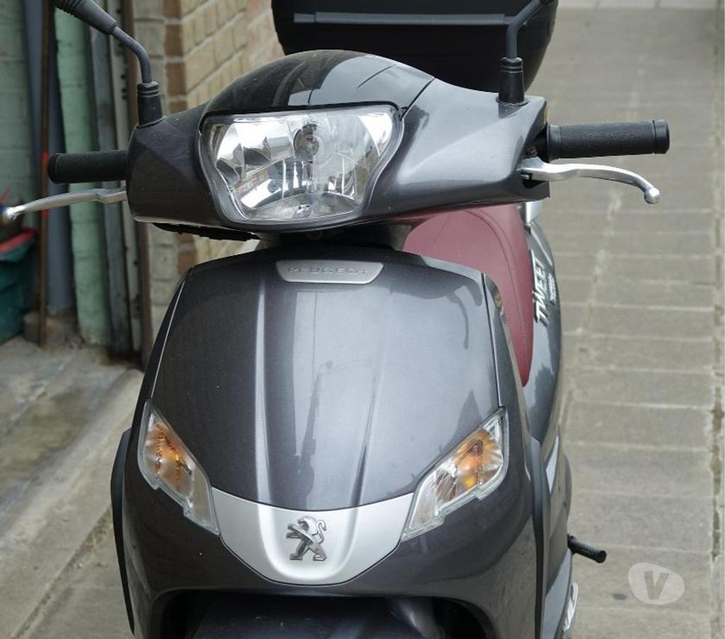 Scooter à vendre Huy - Photos Vivastreet Vente d'un cyclomoteur de 50 CC