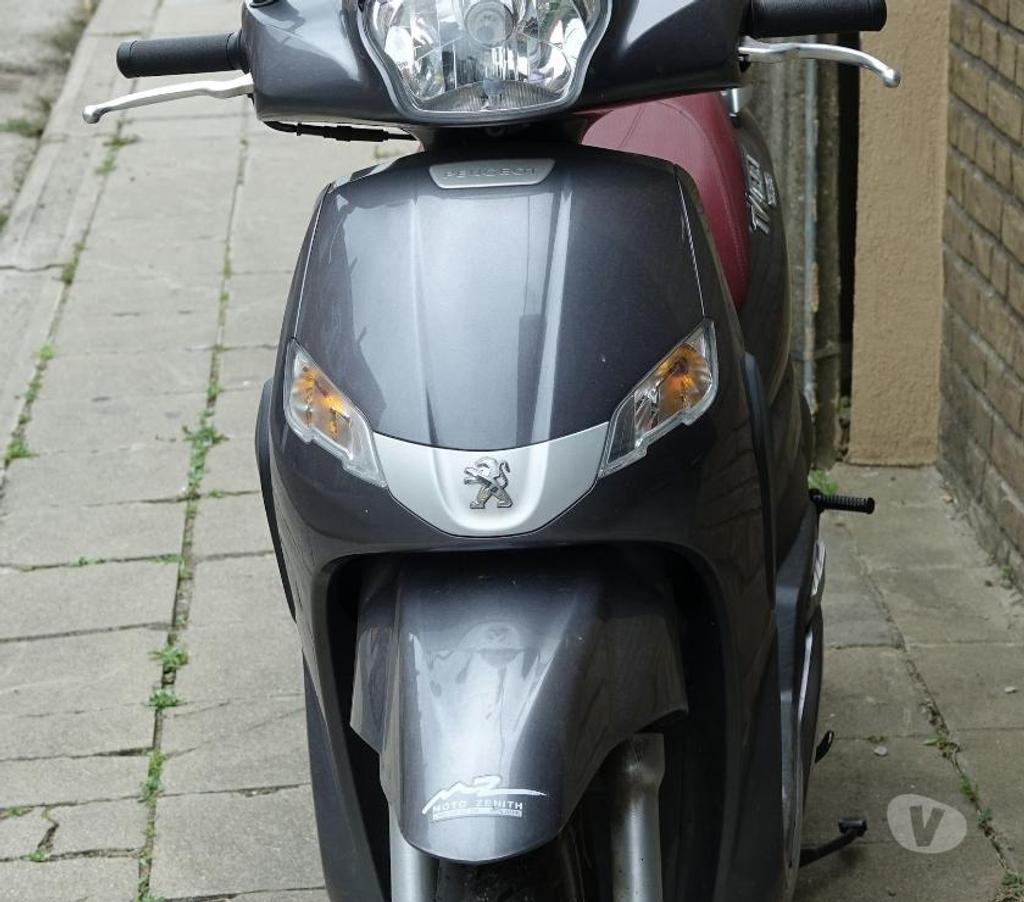 Scooter à vendre Huy - Photos Vivastreet Vente d'un cyclomoteur de 50 CC