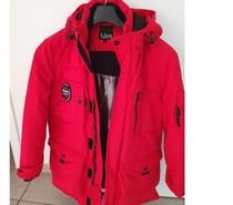 Manteau d'hiver rouge