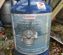 bouteilles de gaz vides