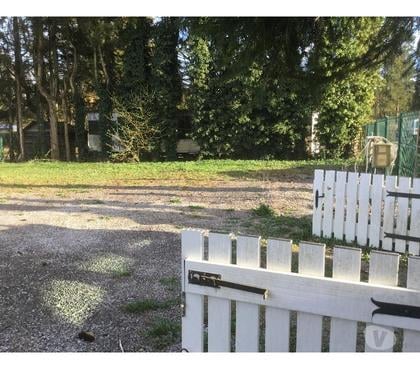 Vente terrain Baileux Chimay - Photos Vivastreet Terrain de 4 ares 15 avec belle caravane résidentielle
