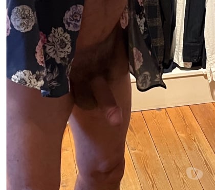 Gay - Photos Vivastreet bi débutant pour plaisirs partagés