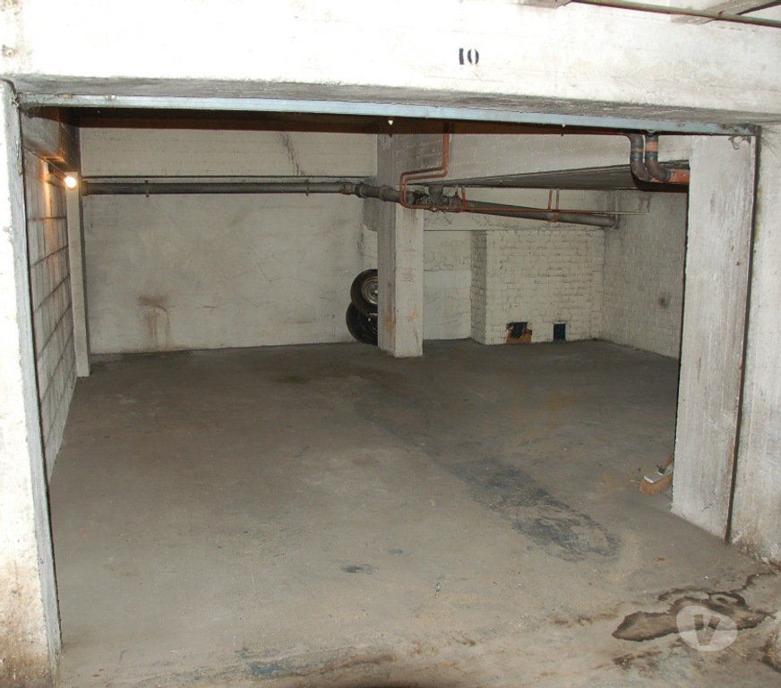 Location parking & garage Liège Bressoux - Photos Vivastreet Location Garage sécurisé avec box fermé