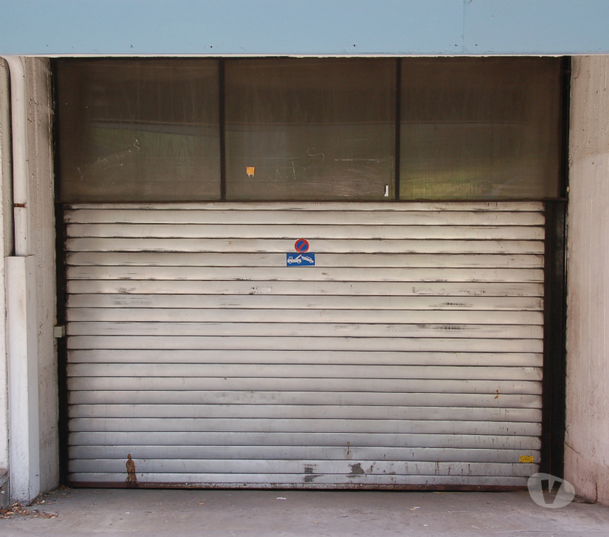 Location parking & garage Liège Bressoux - Photos Vivastreet Location Garage sécurisé avec box fermé