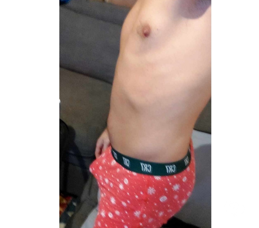 Gay Berchem-Sainte-Agathe - Photos Vivastreet BI débutant cherche partenaire chaud régulier