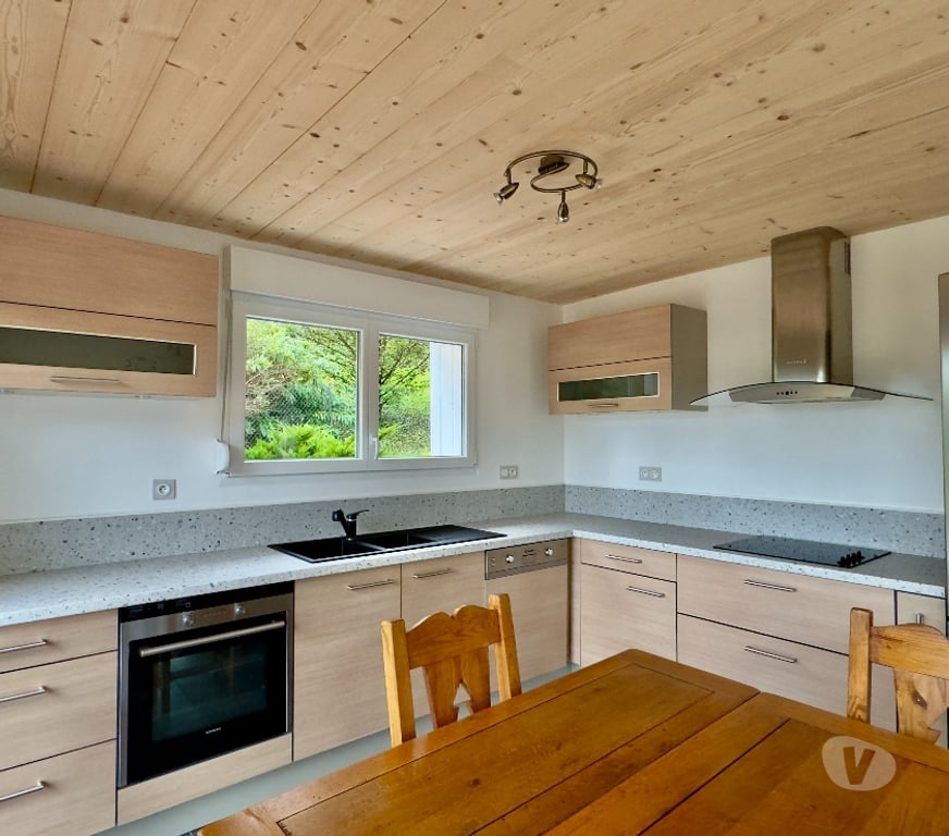 Annonce maison France - Photos Vivastreet MAGNIFIQUE CHALET CALME- PROCHE LA BRESSE - HAUTES VOSGES