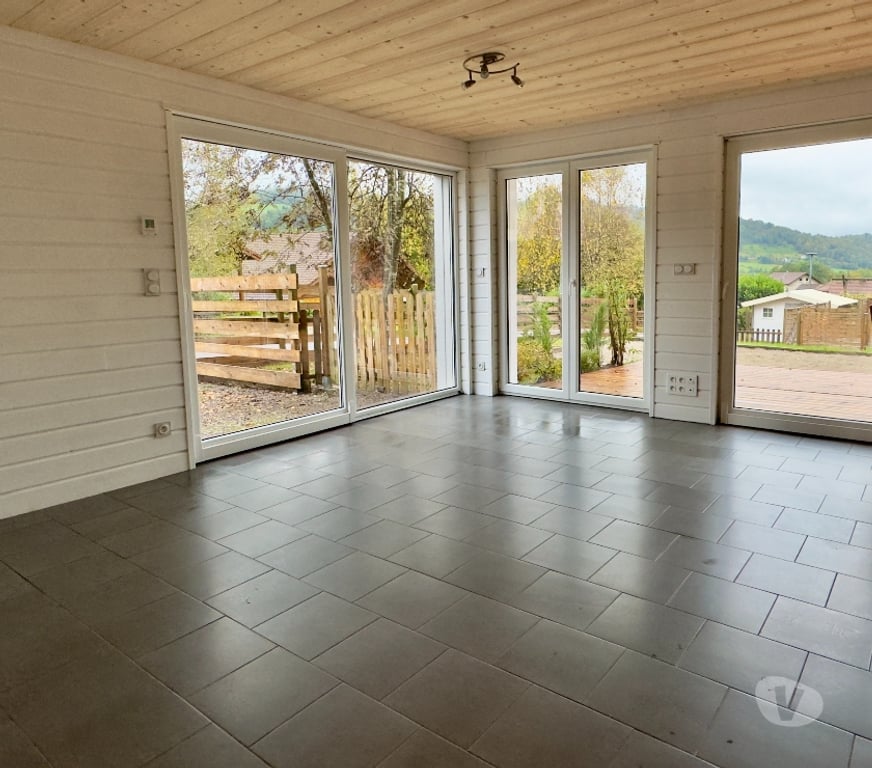 Annonce maison France - Photos Vivastreet MAGNIFIQUE CHALET CALME- PROCHE LA BRESSE - HAUTES VOSGES