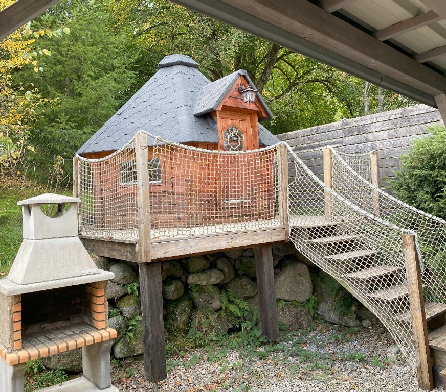 Annonce maison France - Photos Vivastreet MAGNIFIQUE CHALET CALME- PROCHE LA BRESSE - HAUTES VOSGES