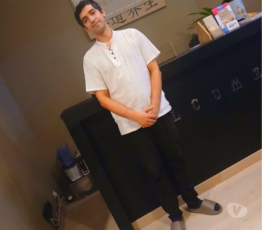 Escort Etterbeek - Photos Vivastreet Massage relaxants et deep tissue par Homme