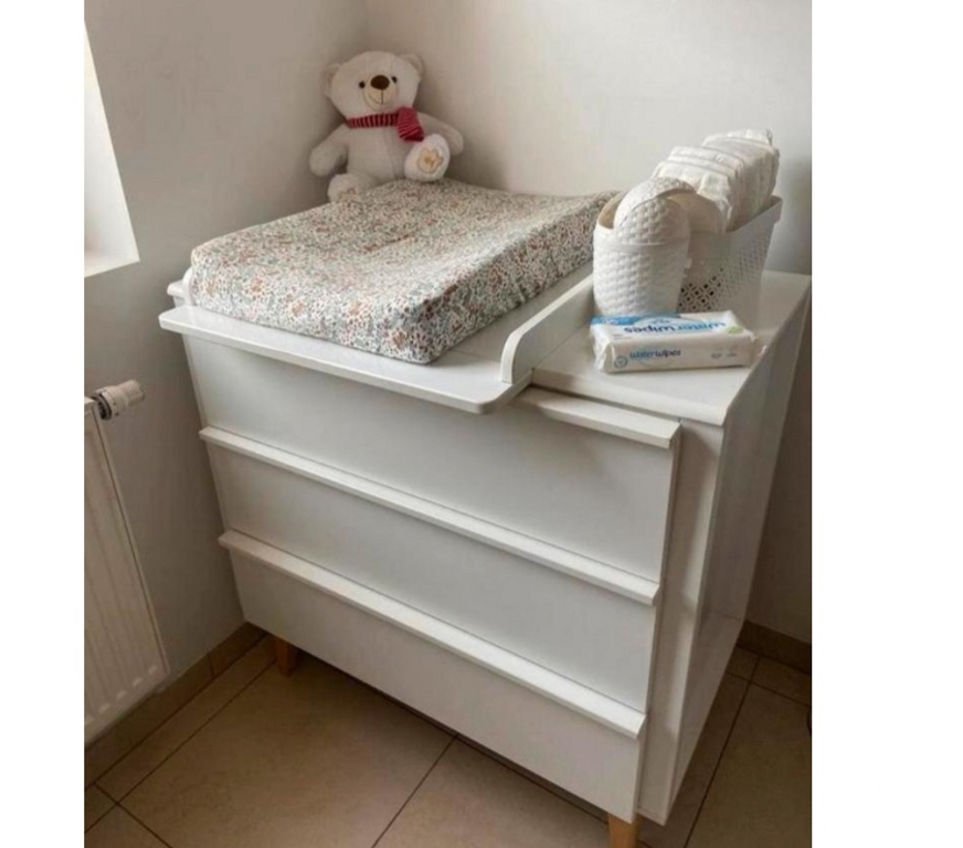 Equipements bébés Sint-Pieters-Leeuw Vlezenbeek - Photos Vivastreet Commode + rallonge à langer