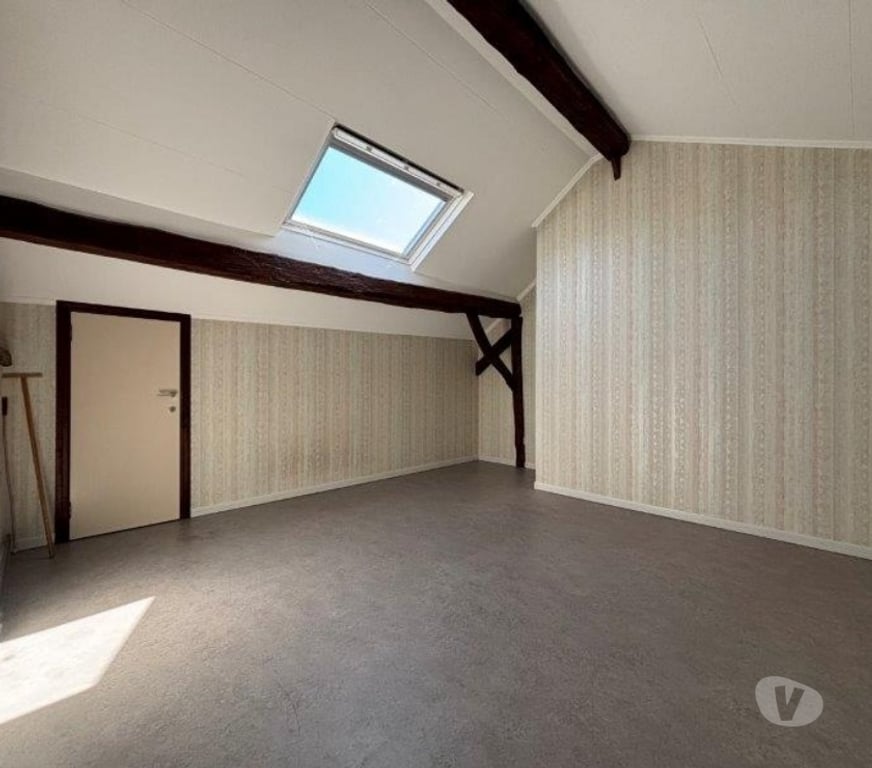 Location appartement Paliseul Paliseul-Centrum - Photos Vivastreet PALISEUL : bel appartement duplex, 2ch, 100 m² - L028