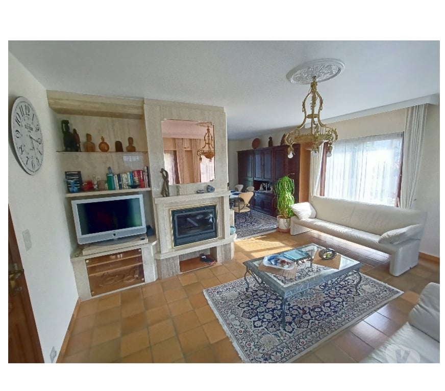 Annonce maison Houthulst - Photos Vivastreet Villa joliment décorée avec jardin et garage