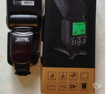 Flash professionnel Zome I ZM 430 pour toutes marques