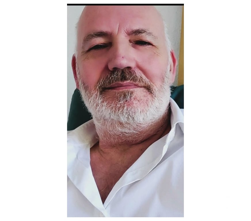 Gay Andenne - Photos Vivastreet A la recherche d'un homme actif...