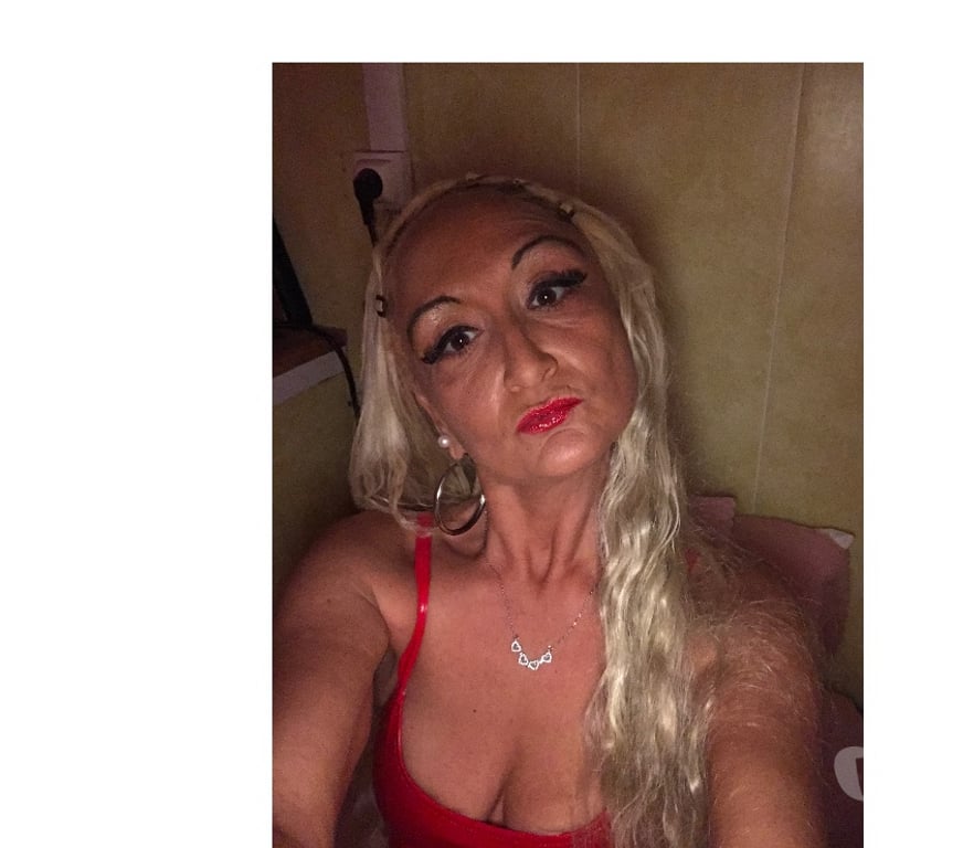 Escort Deinze - Photos Vivastreet Sarra Vous attends