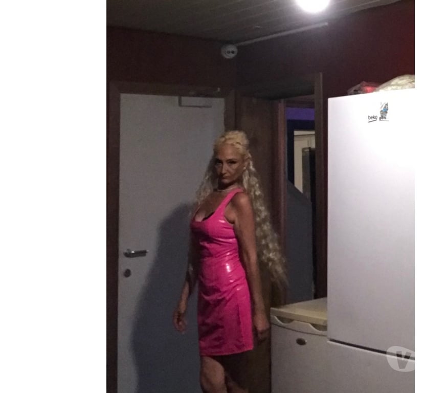 Escort Deinze - Photos Vivastreet Sarra Vous attends
