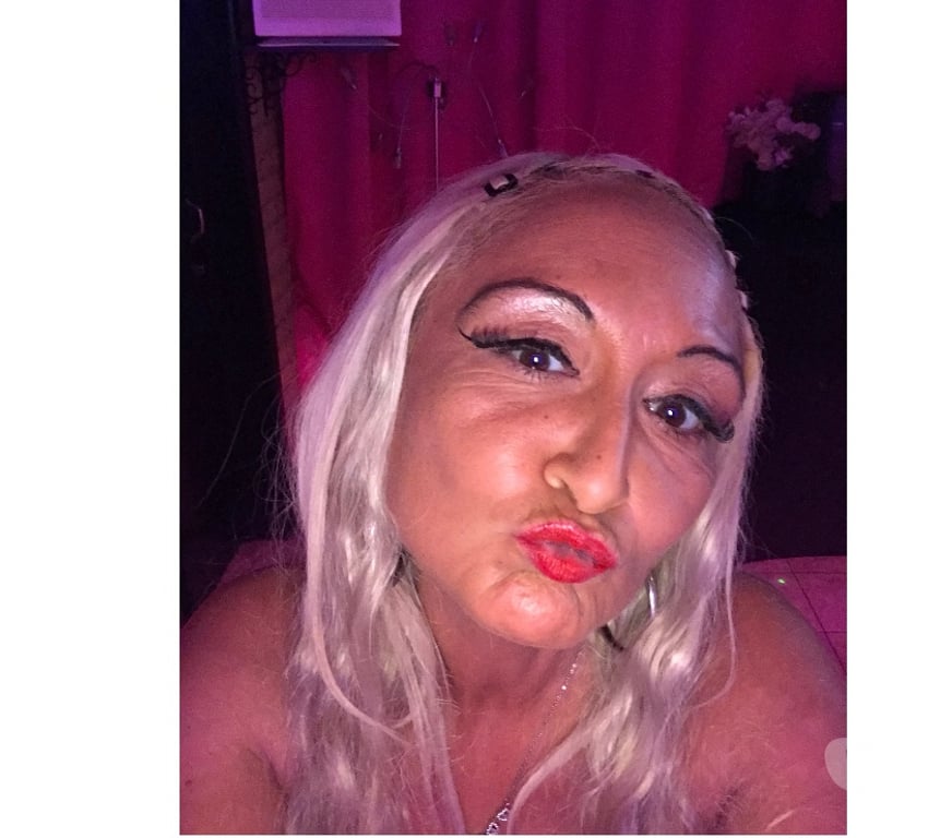 Escort Deinze - Photos Vivastreet Sarra Vous attends