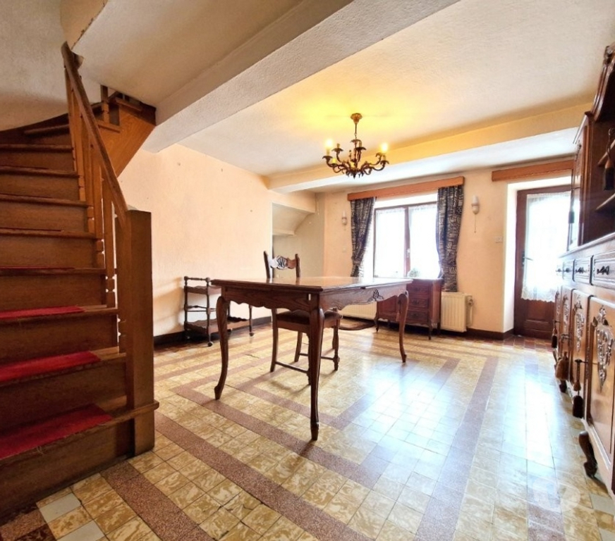 Annonce maison Bouillon Bouillon-Centrum - Photos Vivastreet BOUILLON : Belle maison mitoyenne avec terrasse, belle vue.