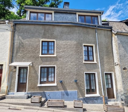 Annonce maison Bouillon-Centrum Bouillon - Photos Vivastreet BOUILLON : Belle maison mitoyenne avec terrasse, belle vue.