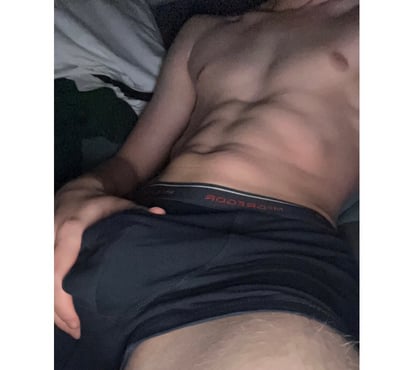 Plan q Bruxelles-Centrum Bruxelles (Brussels) - Photos Vivastreet Jeune homme 21 ans cherche femme