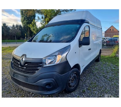 Utilitaires - Photos Vivastreet Renault Trafic L2H2 11 2017 EURO6 1.6DCI 125CV AIRCO CRUISE