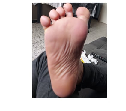 Rencontre gay Liège-Centrum Liège - Photos Vivastreet Je cherche un homme pour me lécher les pieds