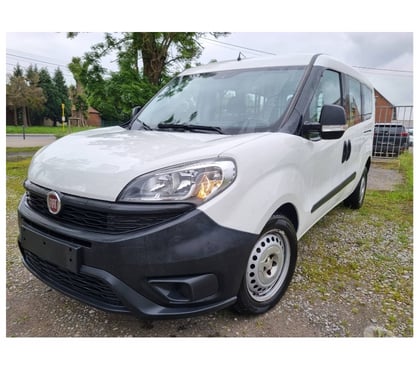 Véhicules commerciaux & utilitaires d'occasion - Photos Vivastreet Fiat Doblo L2 long châssis 8 2017 euro6 1.3jtd 95cv 86724km