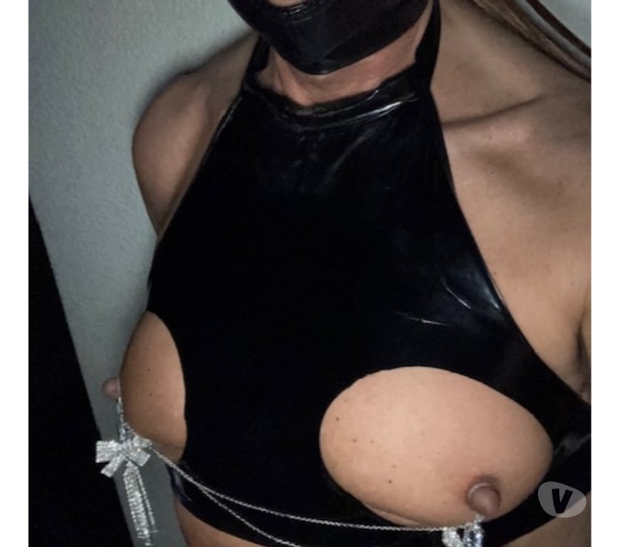 Gay Jette - Photos Vivastreet chienne pour Maître pervers