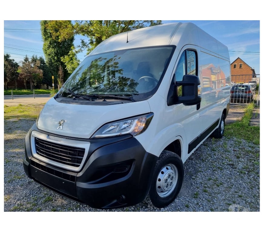 Véhicules commerciaux & utilitaires d'occasion Pont-de-Loup - Photos Vivastreet Peugeot Boxer 9 2021 L2H2 2.2hdi 136cv 36000km Airco Cruise