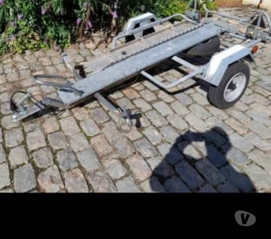 Pièces et services moto Hannut - Photos Vivastreet Remorque moto ou scooter ou quad ( LOCATION )