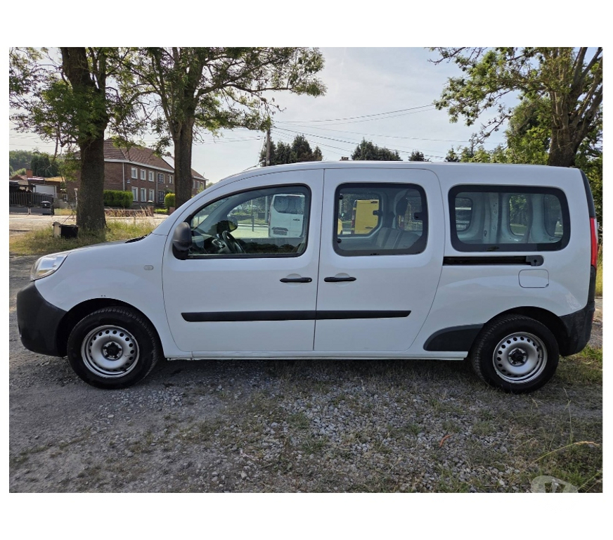 Véhicules commerciaux & utilitaires d'occasion Pont-de-Loup - Photos Vivastreet Renault Kangoo 2018 Double Cabine 86245KM 1.5dci 90cv EU6.