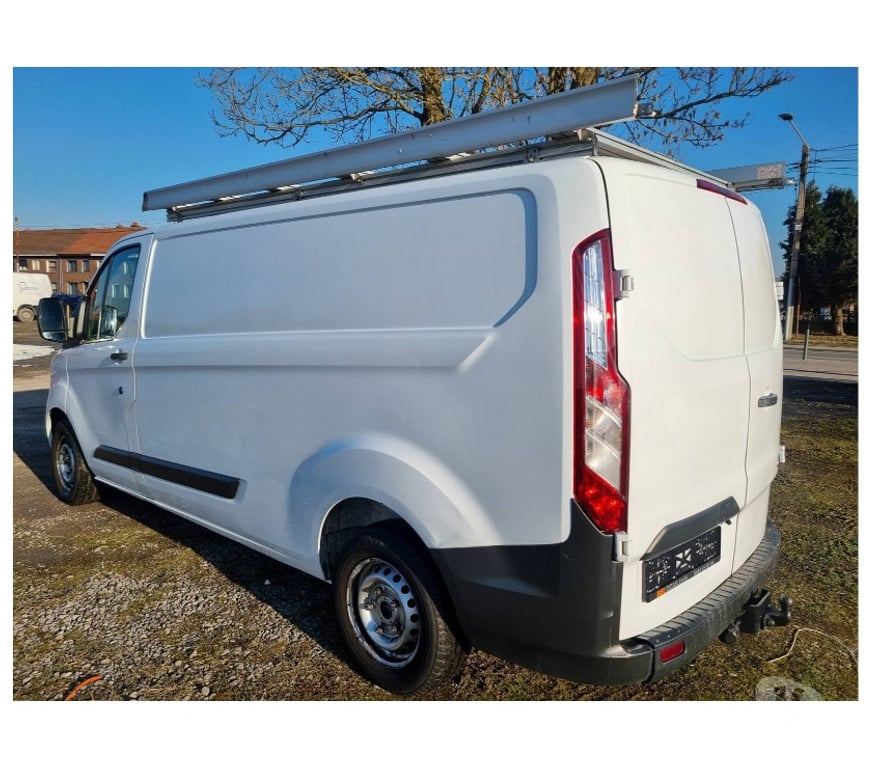 Véhicules commerciaux & utilitaires d'occasion Pont-de-Loup - Photos Vivastreet Ford Transit Custom L1h1 2.2tdci 110CV Nv Moteur 0km 3places