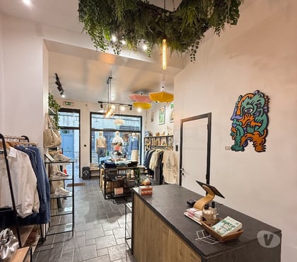 Local Commercial Bruxelles-Centrum Bruxelles (Brussels) - Photos Vivastreet ENTREPRISE À VENDRE – Concept Store Éthique & Innovant