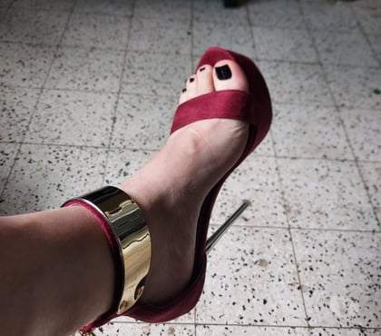 Rencontre gay Liège-Centrum Liège - Photos Vivastreet Je cherche un lécheur de pieds