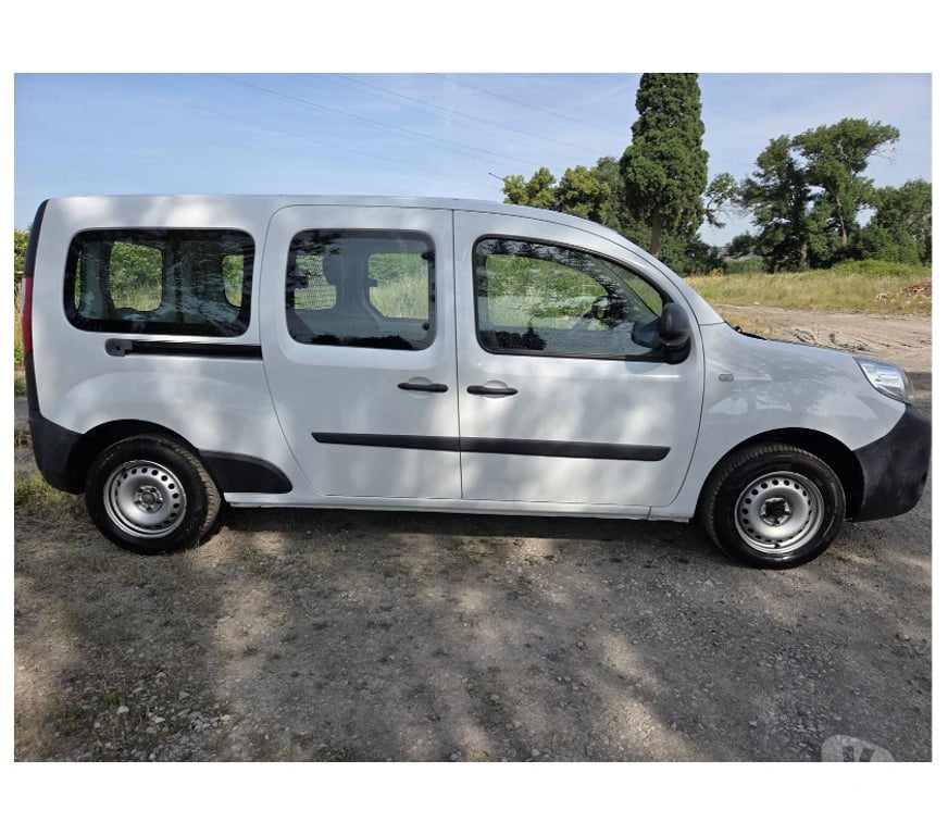 Véhicules commerciaux & utilitaires d'occasion Pont-de-Loup - Photos Vivastreet Renault Kangoo 2018 Double Cabine 68732KM 1.5dci 90cv EU6.