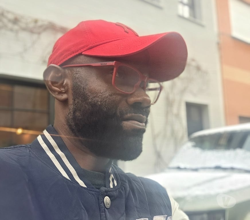 exhib Liège Liège-Centrum - Photos Vivastreet Disponible pour femme chaude