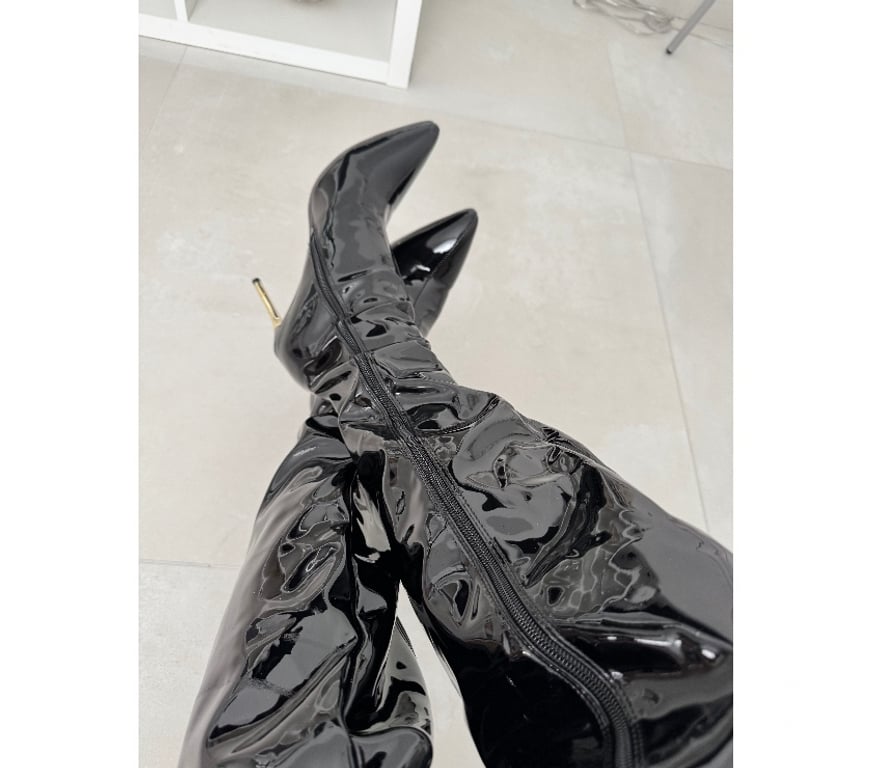 exhib Namur Beez - Photos Vivastreet Jeune homme cherche adorateur(rice) de cuissardes (lire!)