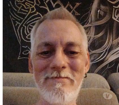 Plan q - Photos Vivastreet Je cherche de petite chatte séré .