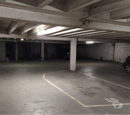 Location garage Liège-Centrum Liège - Photos Vivastreet Emplacement de parking à Liège en Outremeuse