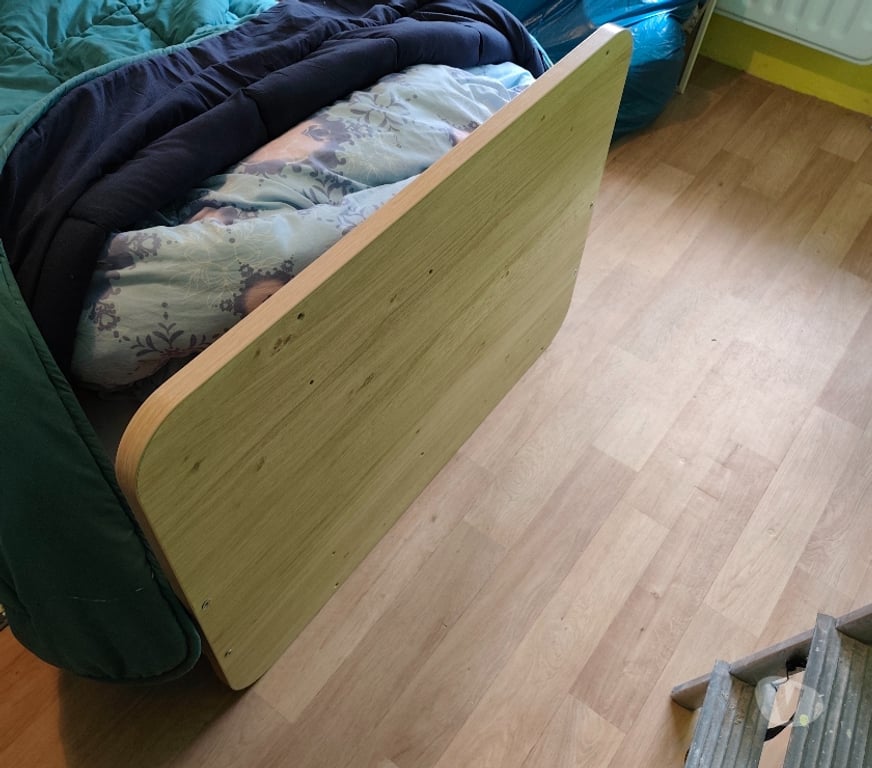 Meubles & Décoration Quaregnon - Photos Vivastreet Av chambre à coucher 1 personne