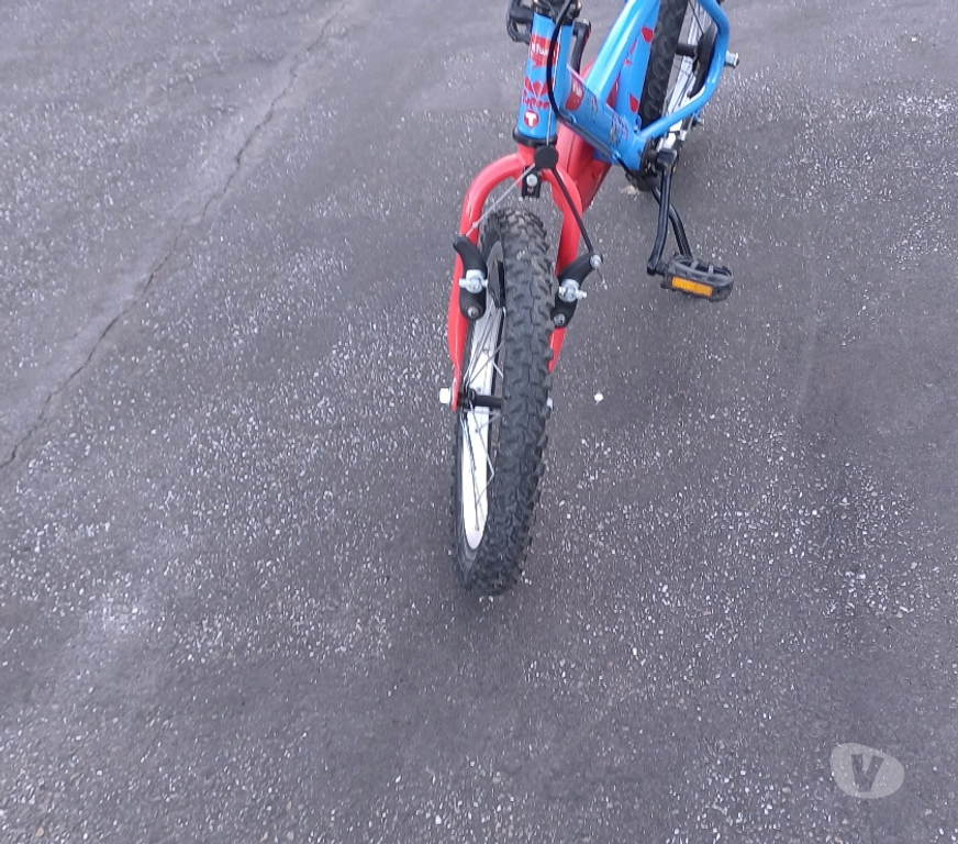 Jeux - jouets Begnee - Photos Vivastreet Vélo enfants 4-6 ans