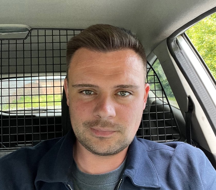 Jeune homme cherche belle milf 35-45 ans a faire jouir