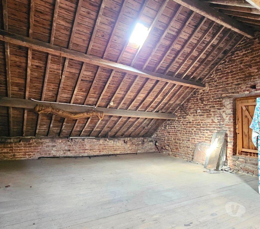 Annonce maison Couvin - Photos Vivastreet Sympathique maison à rafraîchir 3 ch, garage et jardin