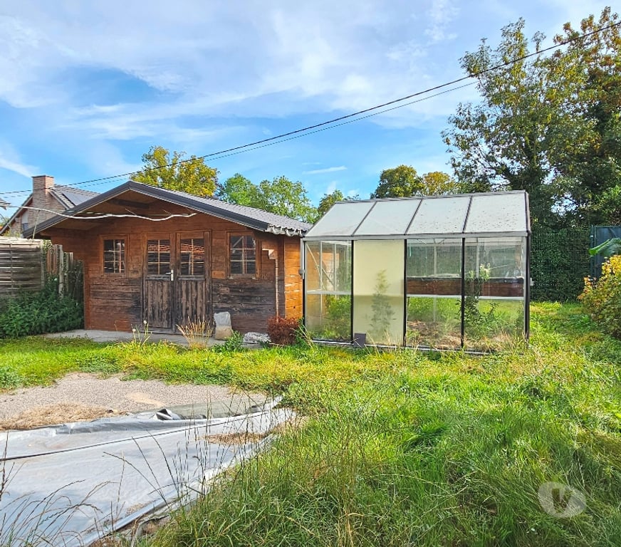 Annonce maison Couvin - Photos Vivastreet Sympathique maison à rafraîchir 3 ch, garage et jardin