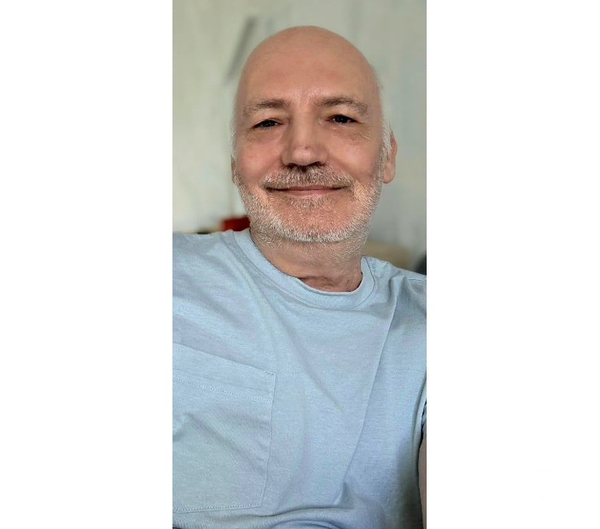Gay Andenne - Photos Vivastreet A la recherche d'un homme actif...