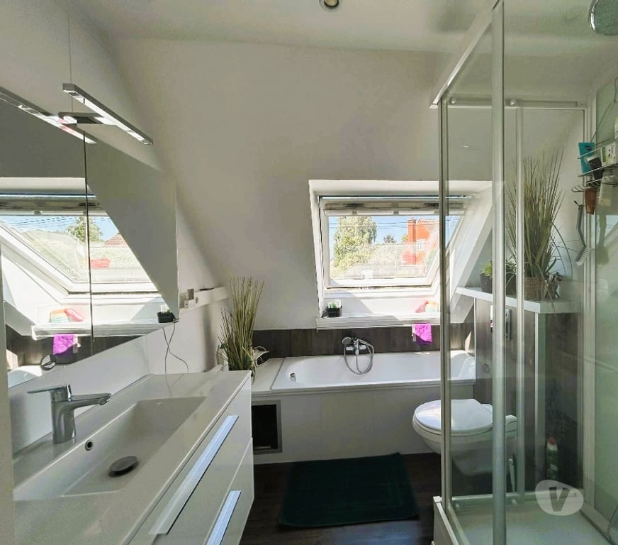 Annonce maison Begnee - Photos Vivastreet Superbe villa - 8,30 ares- piscine