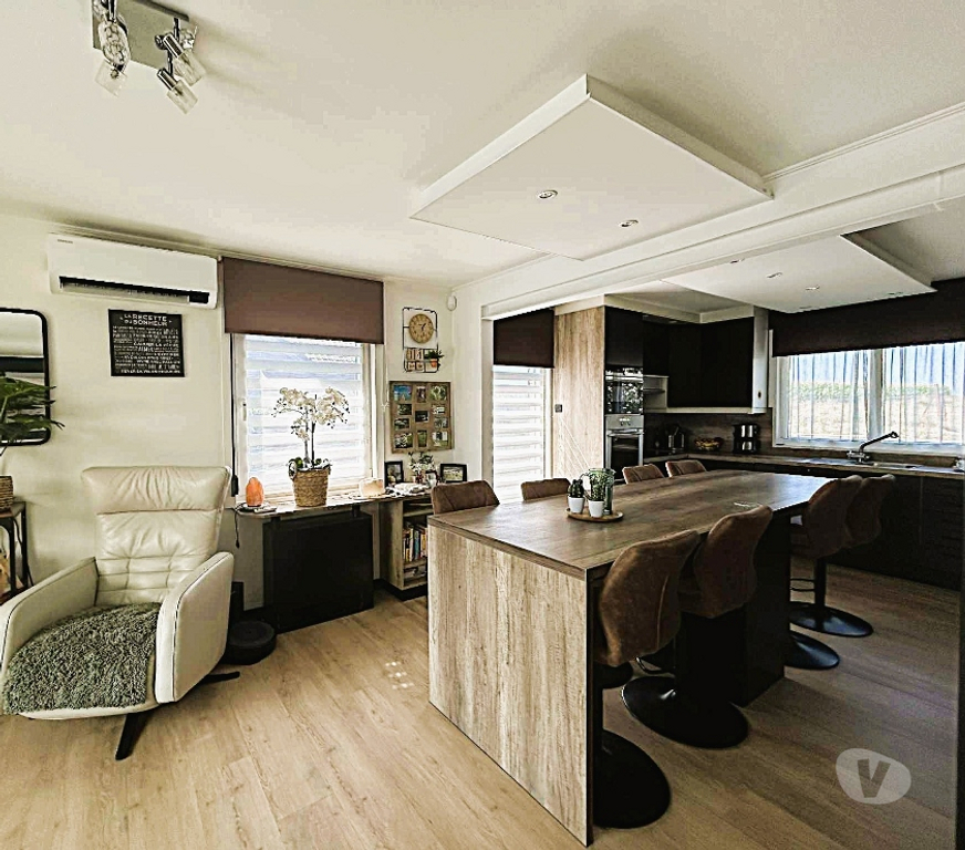 Annonce maison Begnee - Photos Vivastreet Superbe villa - 8,30 ares- piscine