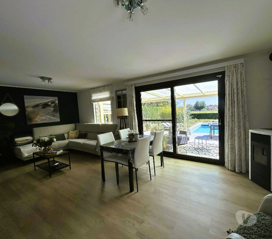 Annonce maison Begnee - Photos Vivastreet Superbe villa - 8,30 ares- piscine