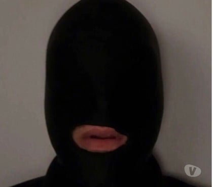 Rencontre gay - Photos Vivastreet Videur de couilles cagoulé entièrement