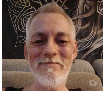 Rencontre gay - Photos Vivastreet Hommes bi passif cherche actif .